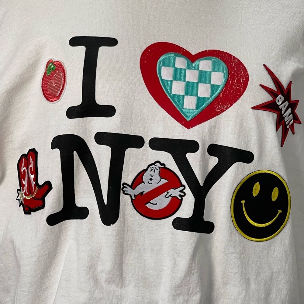 I ❤️NYC Crop Top Shirt with Fun Patches - Size Large
